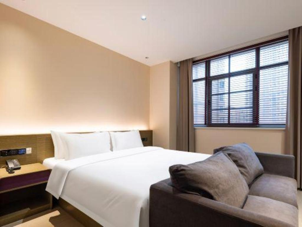 Ibis Styles Wuhan Optics Valley Square Hotel Exterior foto