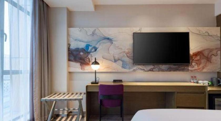 Ibis Styles Wuhan Optics Valley Square Hotel Exterior foto